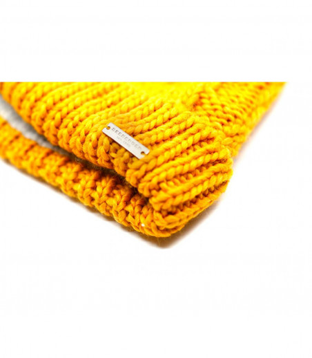 Cappellino pompon in pelliccia g Cappellino pompon in pelliccia g